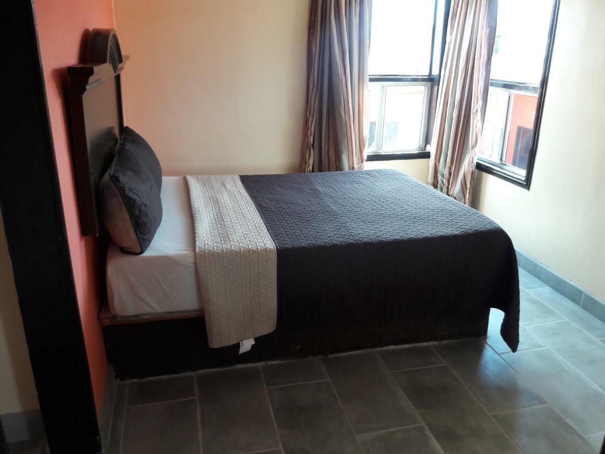 Motel Agora Енсенада Екстериор снимка